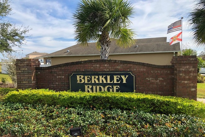 Berkley Ridge Community Sign