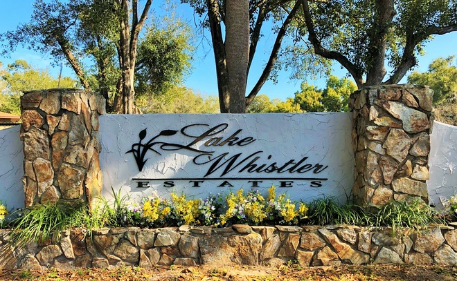 Lake Whistler Estates Community Sign